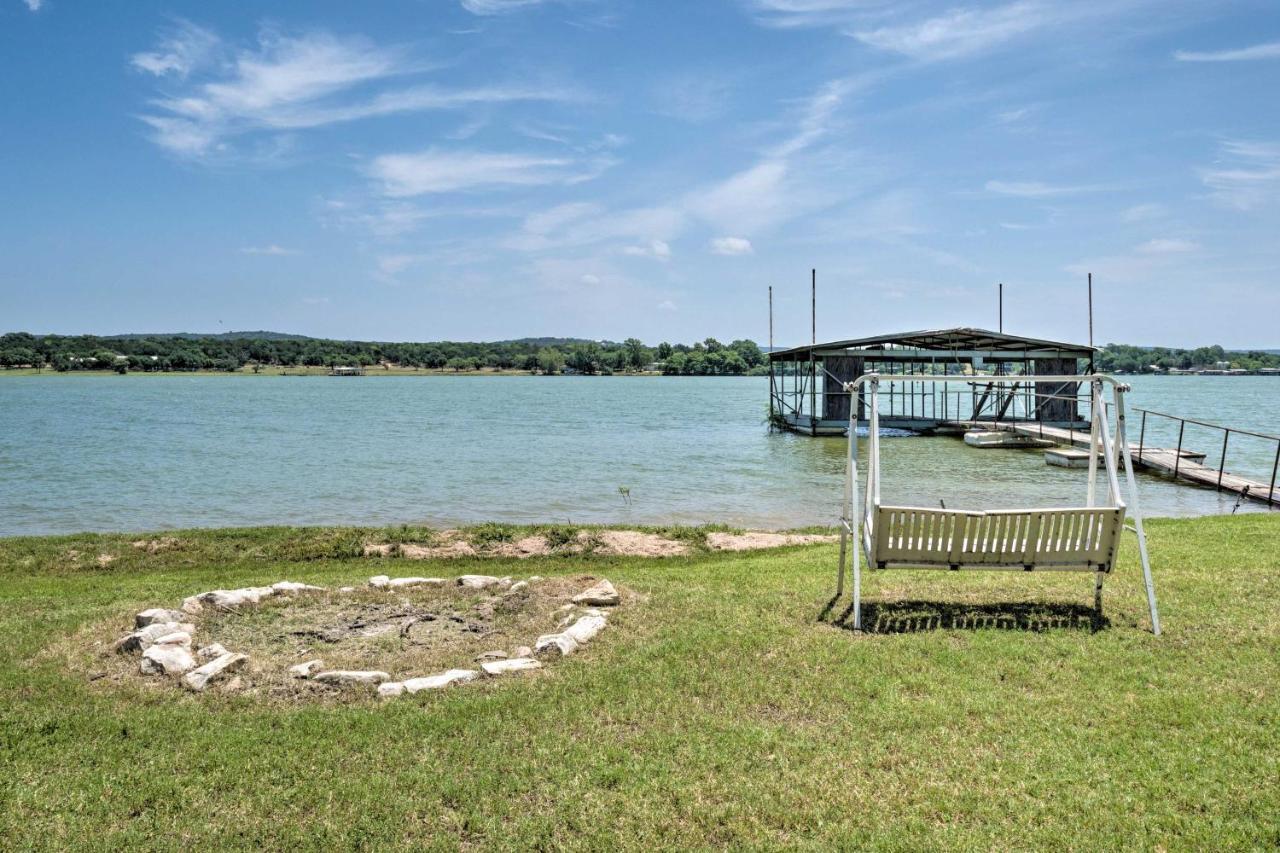 Rustic Lake Buchanan Hideaway With Game Room And Grill Tow Extérieur photo